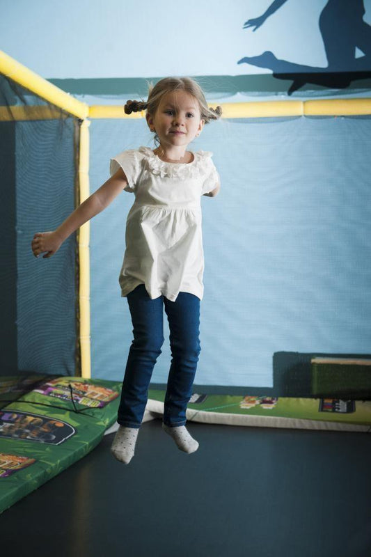 6 Benefits of Having a Trampoline for Your Kids - Mumberry