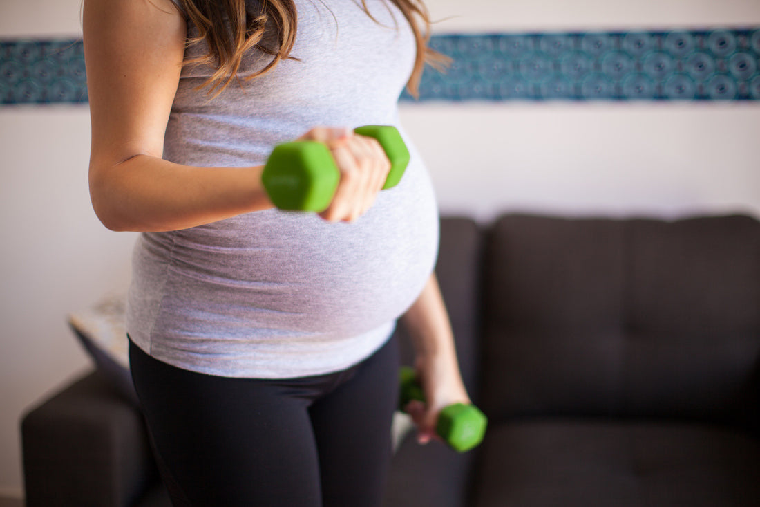 Check out these 6 exercises for strong arms during pregnancy - Mumberry