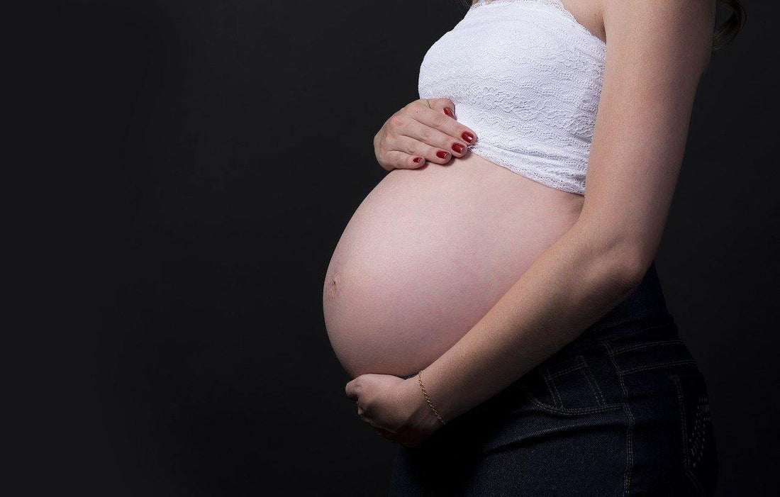 Reasons Why Pregnant Women Should Visit a Chiropractor - Mumberry
