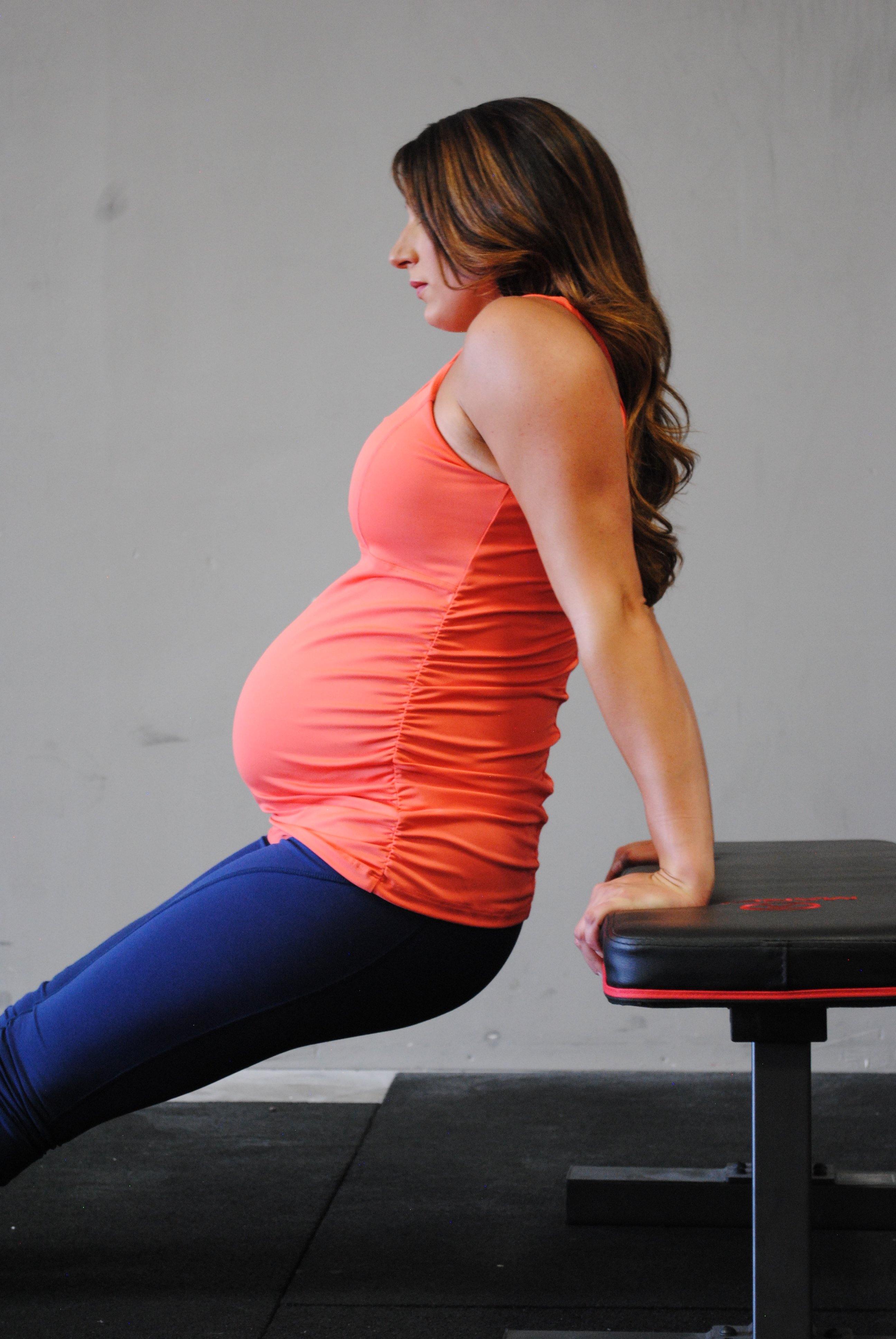 Maternity Activewear Boost Workout Tank with Belly Band Support – Mumberry